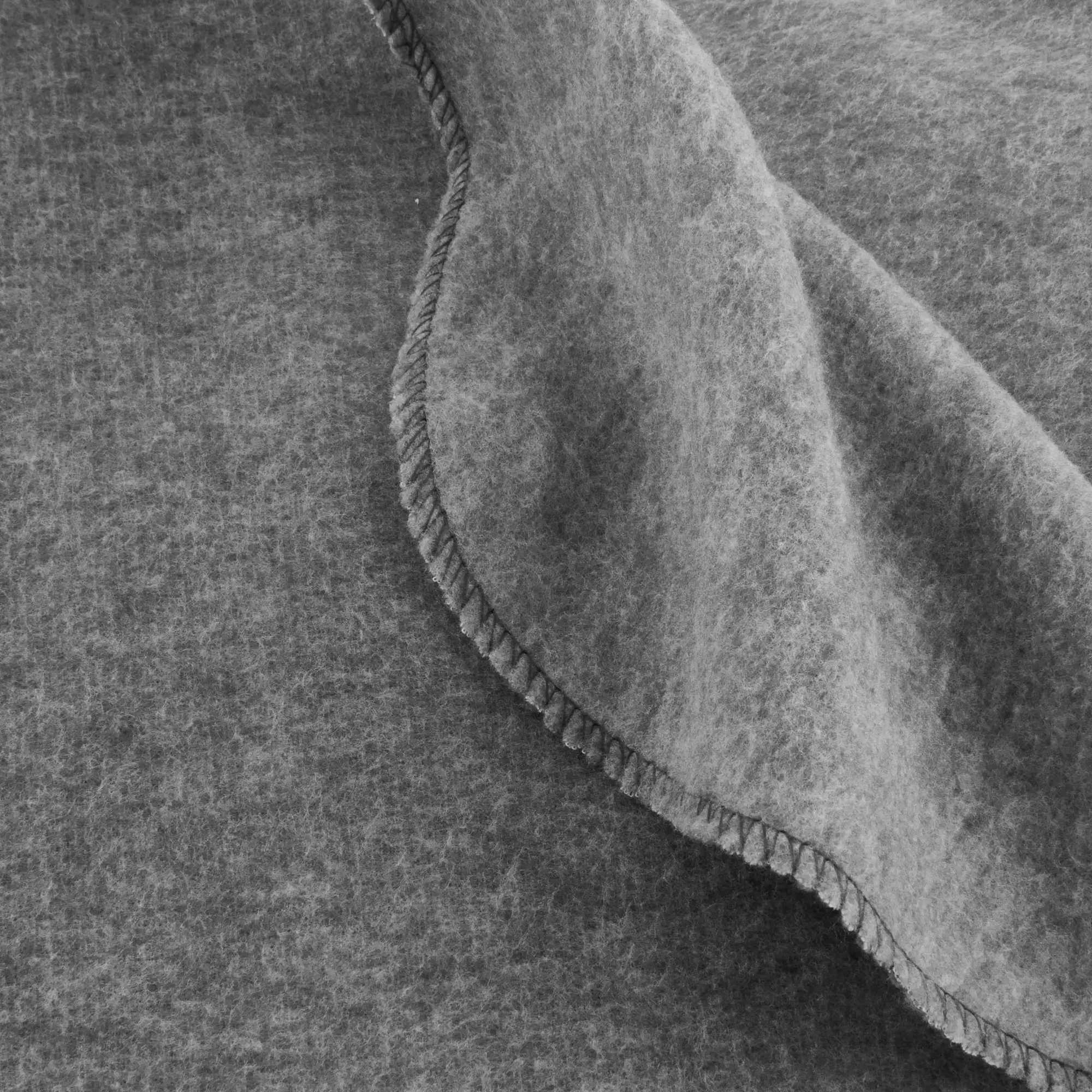 Super Soft Fleece Blanket Gray Full/Queen (Adult) Everyday Use in Any Primary Bedroom Guest Room Dorm Room and More Y240815
