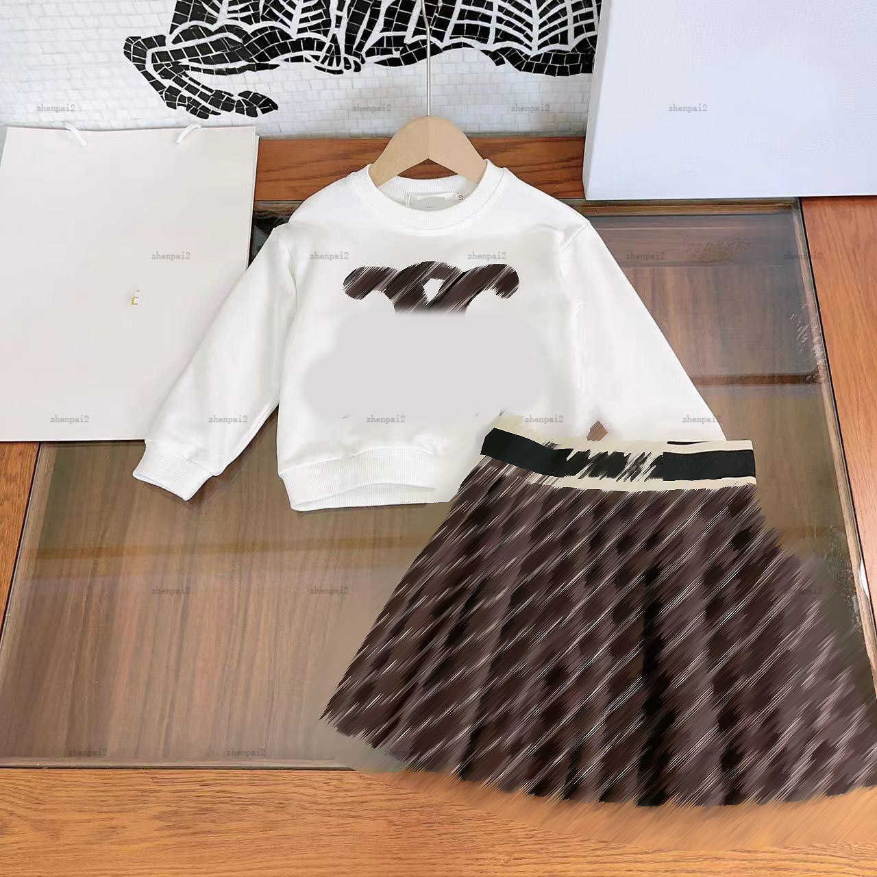 Luxury Girls Dress suits kids designer clothes Size 110-160 CM baby partydress Long sleeved round neck sweater and pleated skirt