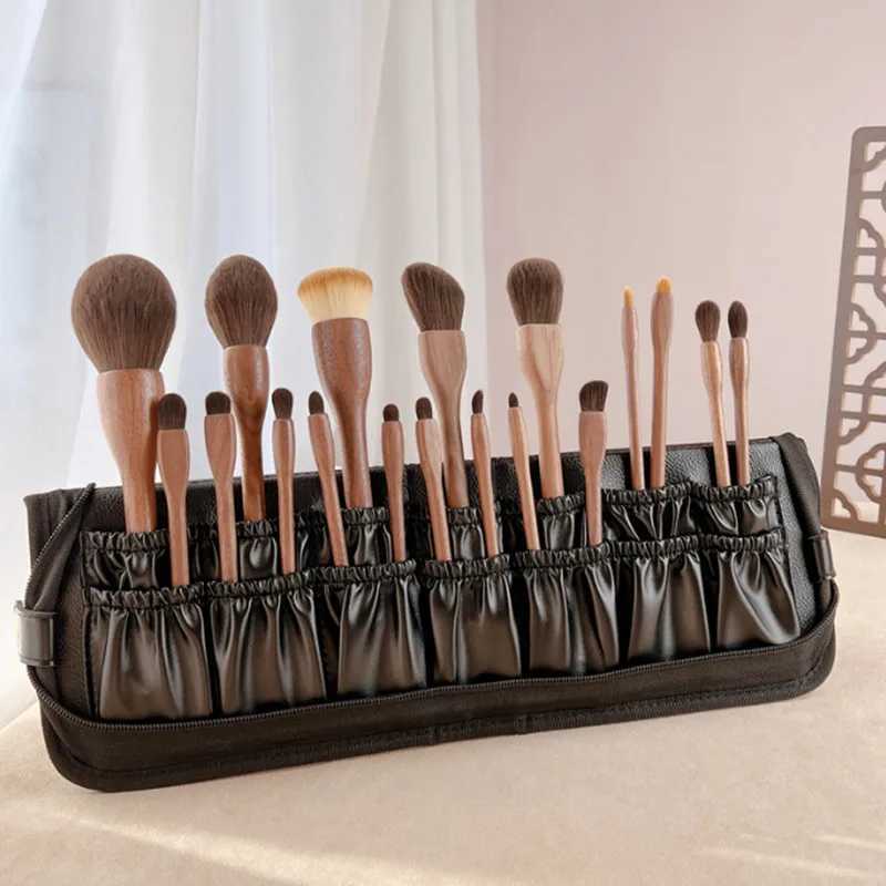 20 pieces of Chinese retro style makeup brush set cosmetics powder blusher carving eye shadow professional cosmetics tools W240814