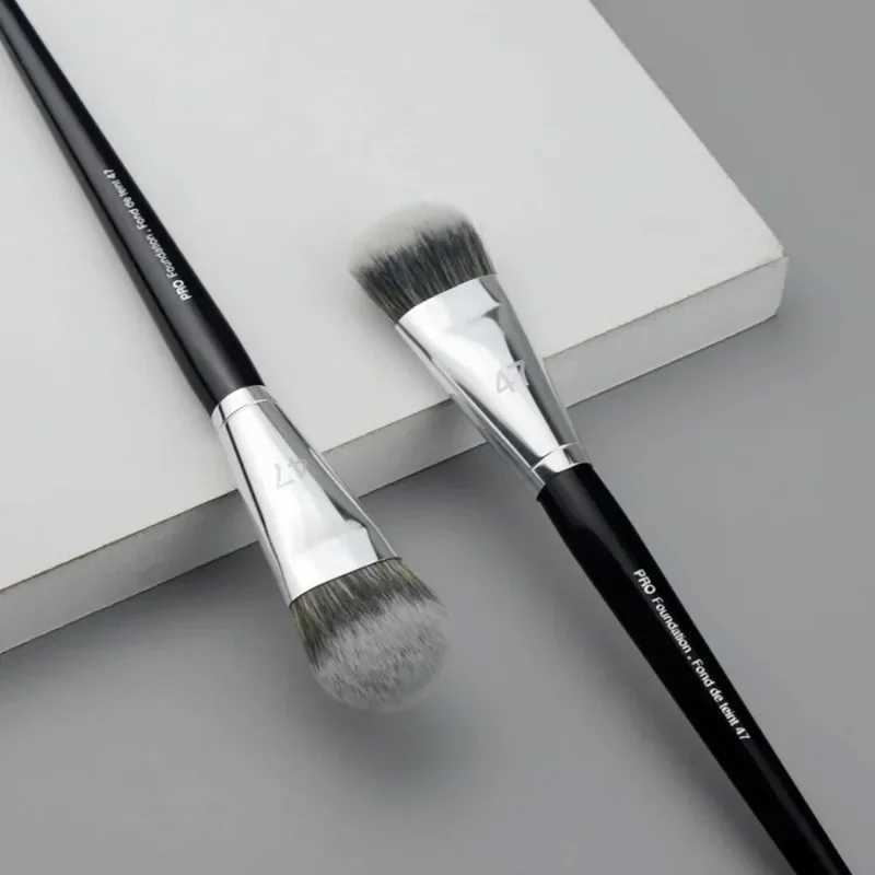 Professional Basic Brush 47 Broom Head Liquid Basic Shadow Repair Brush Female Facial Basic Makeup and Beauty Tools W240814