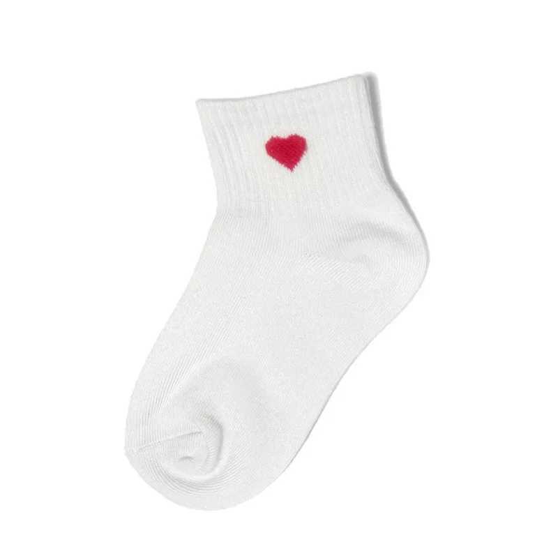 5 pairs of cute heart patterned childrens white socks for girls W240814