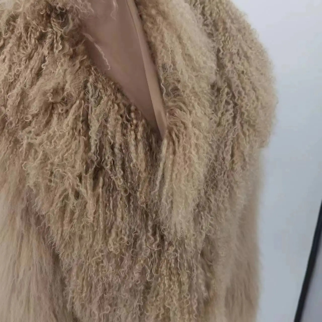 Arrival Women Mongolian fur Winter Coat High Quality Fashion Jacket Thick Fur 250703