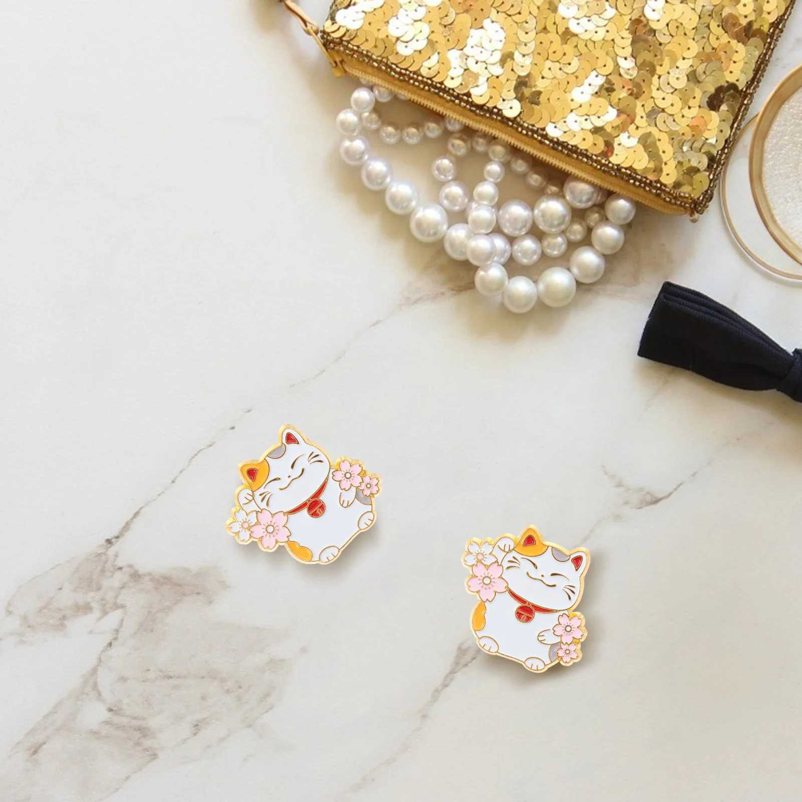 Japanese style Brooch clothing accessories wealth cat brooch lapel badge animal corset baby W240815