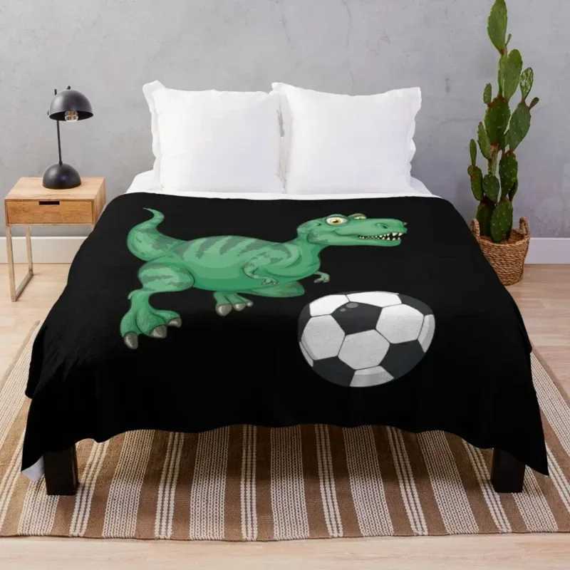 Soccer Blanket Warm Ultra Soft Football Ball Throw Blankets Soccer Team Player Blankets Mom Gift for Girls Boys Kids Women Men Y240815