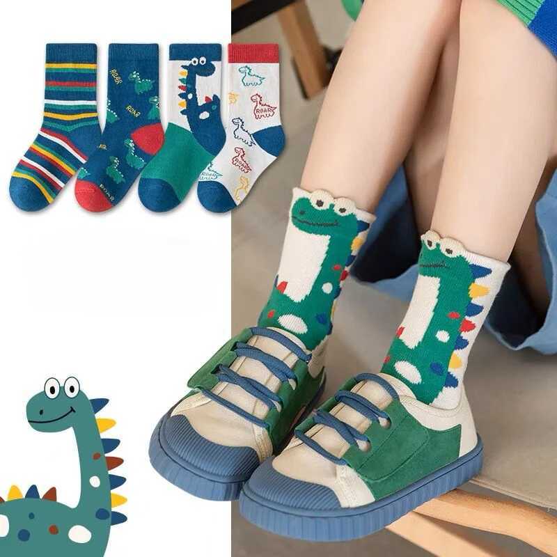 5 pairs of autumn and winter new childrens socks with high-altitude dinosaur cartoon design for boys and girls baby cartoon socks wholesale W240814