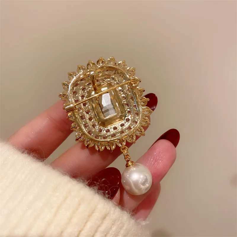 Ruby brooch womens luxury jewelry big gemstone lapel pin set dress accessories pearl pendant brooch anniversary gift W240815