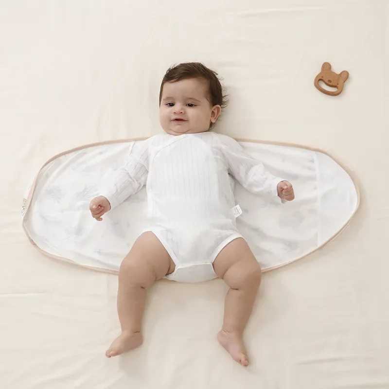 Baby Swaddle Blanket 0-6 Months Strap Protect Belly Baby Sleeping Blanket Wrap for New Born Thin-style for Summer Y240815
