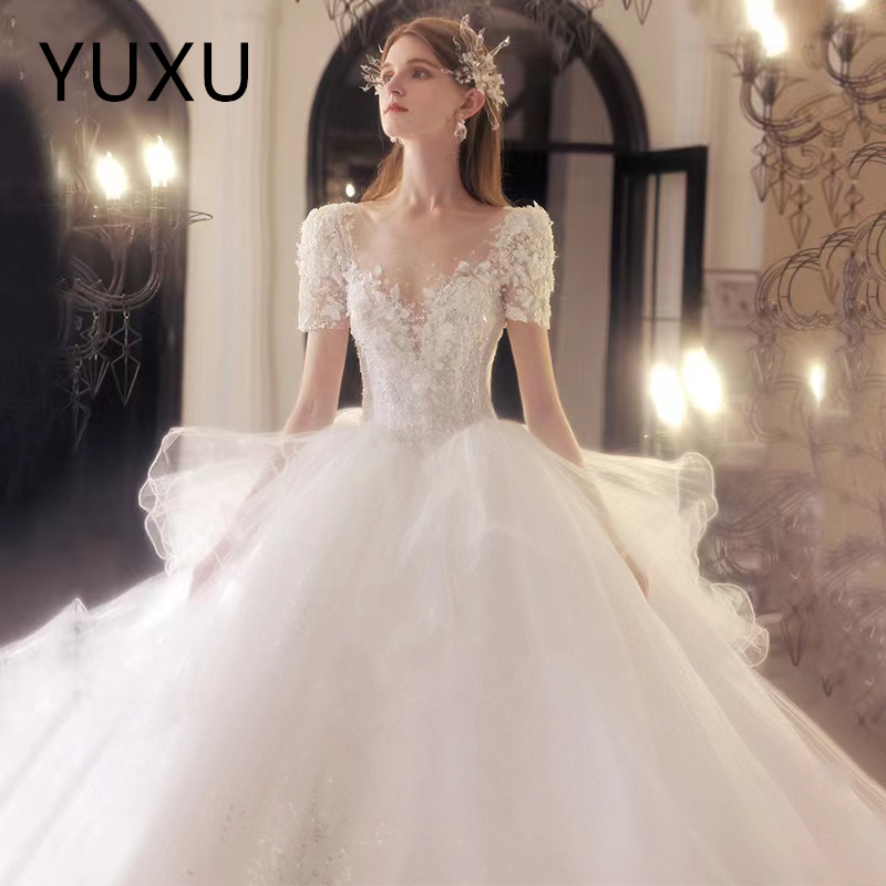 new Gorgeous Ball Gown wed Dresses short sleeves Sequins Beads Lace bride Chapel Train Sheer Back Sexy Bridal Gowns Sweep Train Sheer Bateau Sequined 