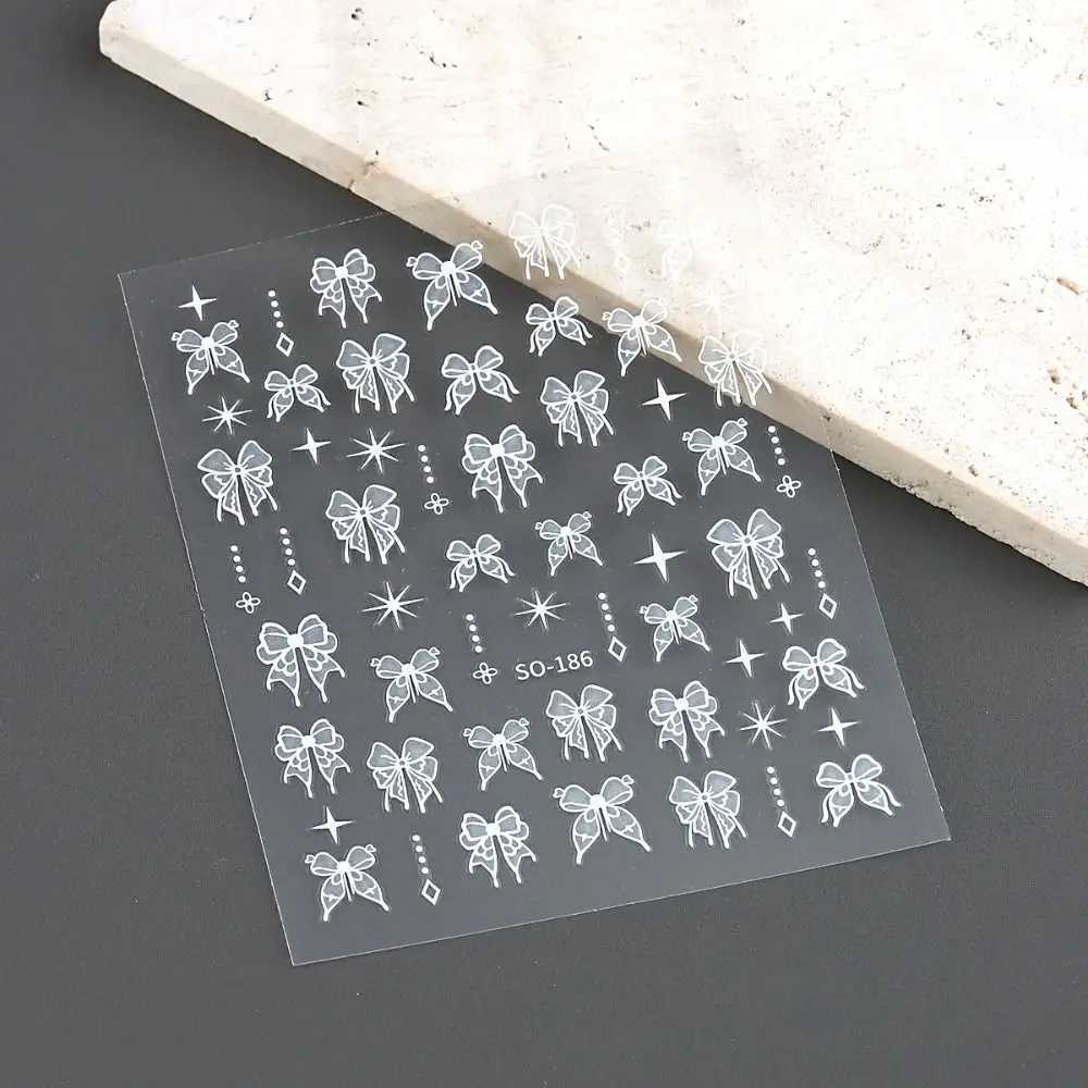 Black White Flower Nail Art Stickers 3D Charm Simple Floral Petal Nail Decoration Adhesive Slider Decals DIY Manicure DecorXJ240814