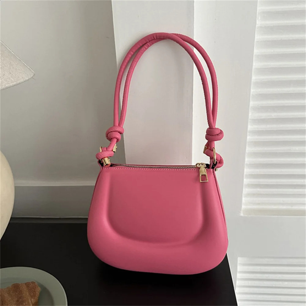 Soft PU Ladies Leather Crossbody Bag Women Purple Underarm Retro Solid Color Handbag Fashion n Girl Small Shoulder 240815ZYl