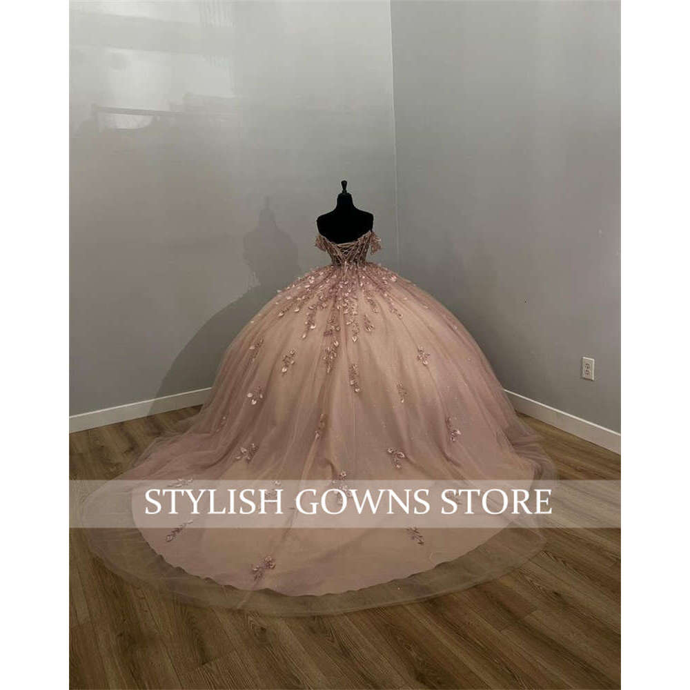 The Pink Off Shoulder Ball Gown Quinceanera Dresses For Girls Beaded 3D Wers Birthday Party Gowns Lace Up Back Sweet 15 16 S