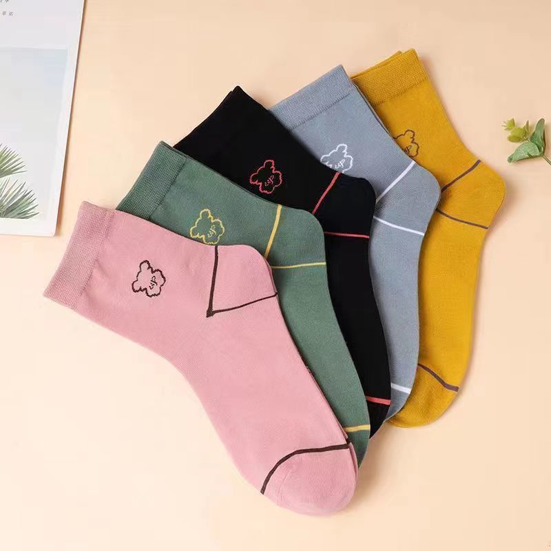 Wholesale pure cotton socks children's mid tube Korean version simple solid color teddy bear autumn and winter style ins versatile high-end anti 