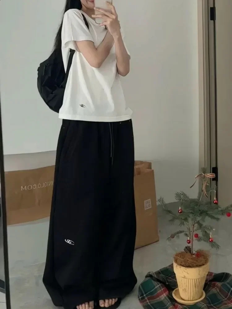 HOUZHOU Y2k Vintage Woman Baggy Sweatpants Joggers Oversized Korean Fashion Sports Pants Harajuku Streetwear Gyaru Kpop Trousers 240815