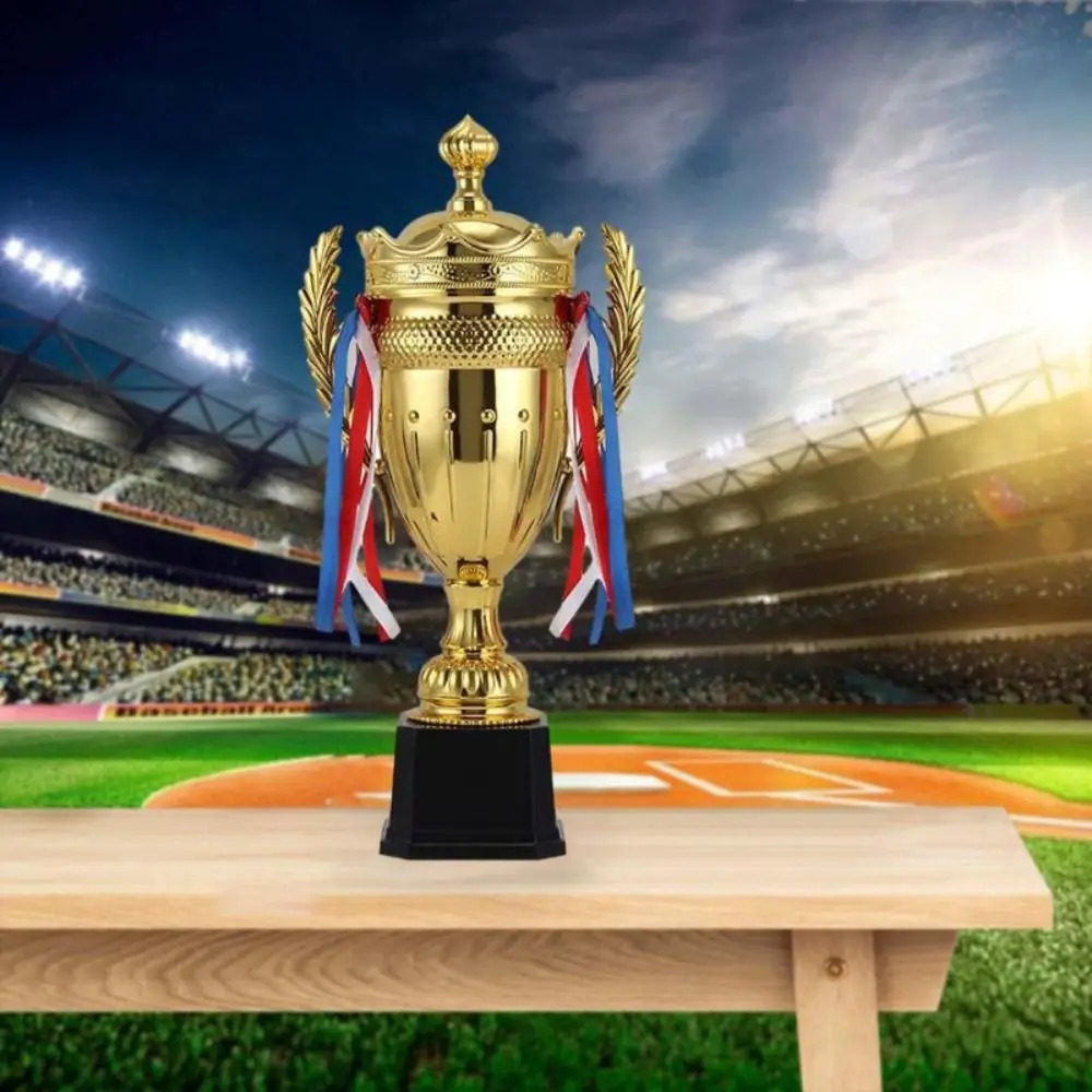 Metal Model Gold Trophy Awards Crown with Lid Small Prize Cup Competition Soccer Sports Games Winner Award Trophy Toy 240806
