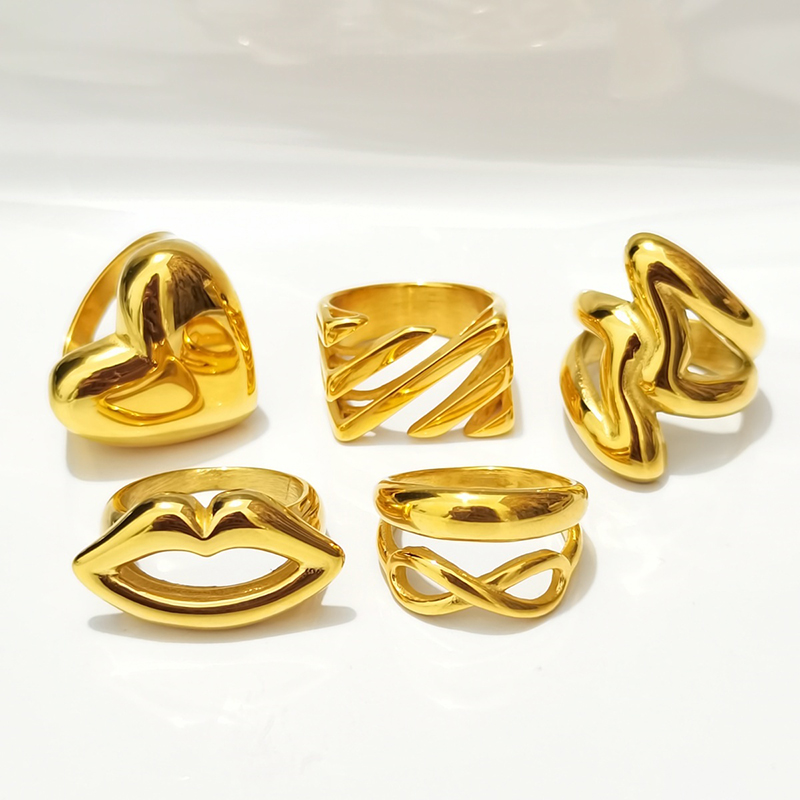 Ring love hollow ins niche cold wind lips irregular female ring surface plating 18K real gold preservation finger ring