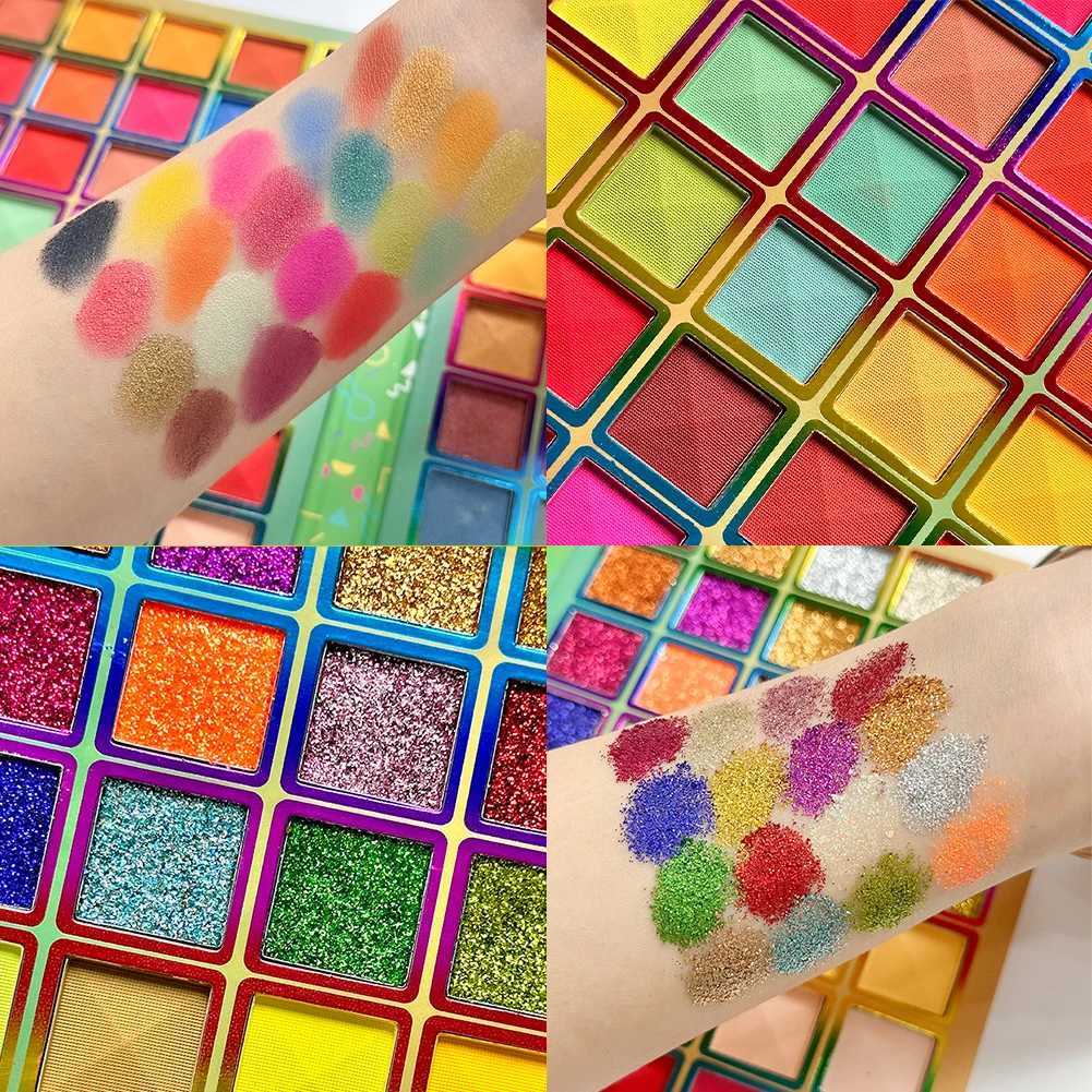 117 Color eye shadow Palette Color Folding Style Makeup Palette Glass Shiny Finish Makeup Gifts Cosmetics Charming EyesW241212