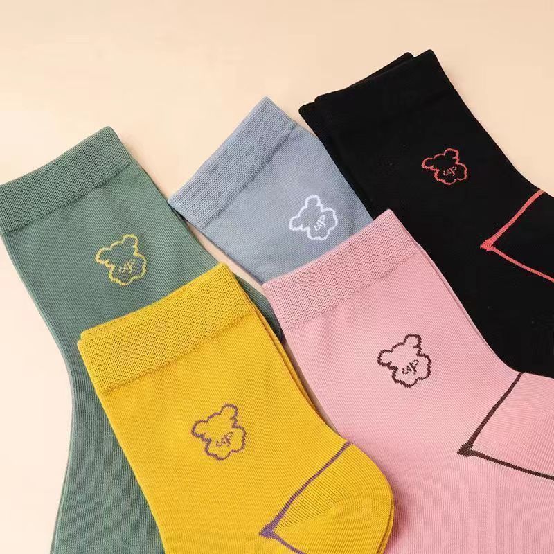 Wholesale pure cotton socks children's mid tube Korean version simple solid color teddy bear autumn and winter style ins versatile high-end anti 