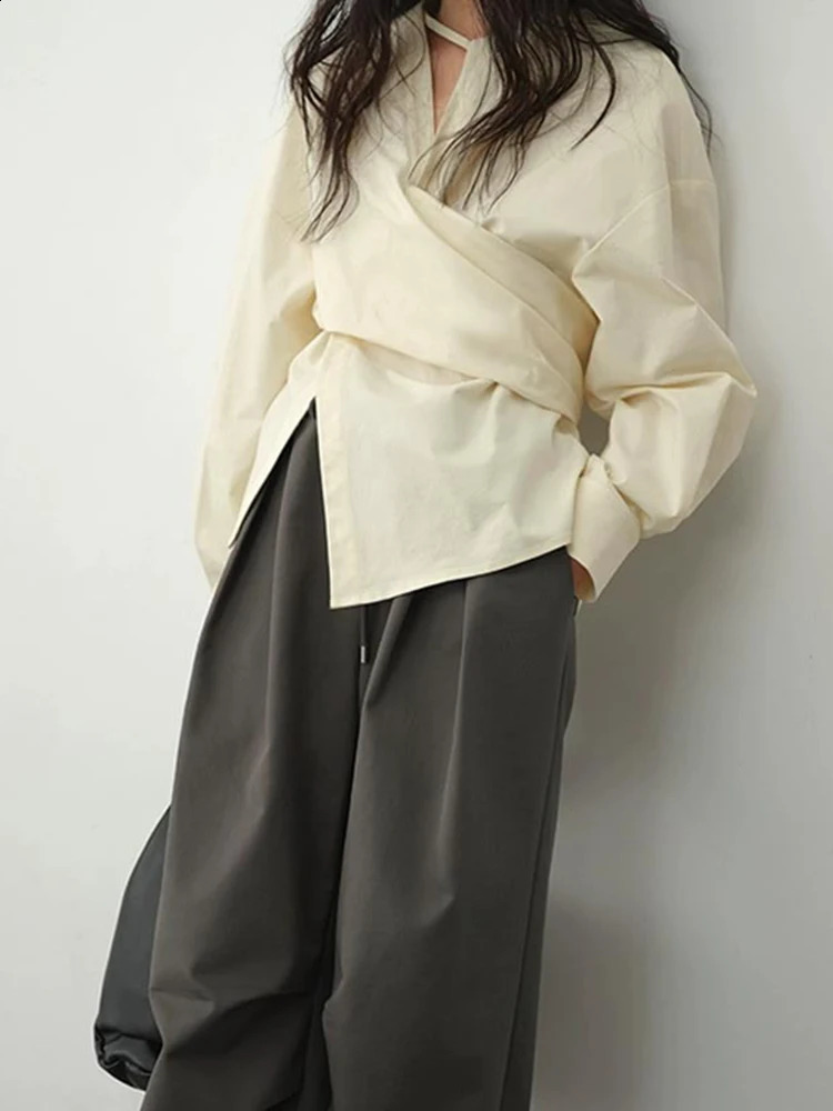 EAM Women Light Yellow Irregular Corss Big Size Elegant Blouse V-neck Long Sleeve Shirt Fashion Spring Autumn 2024 26D4283 240815
