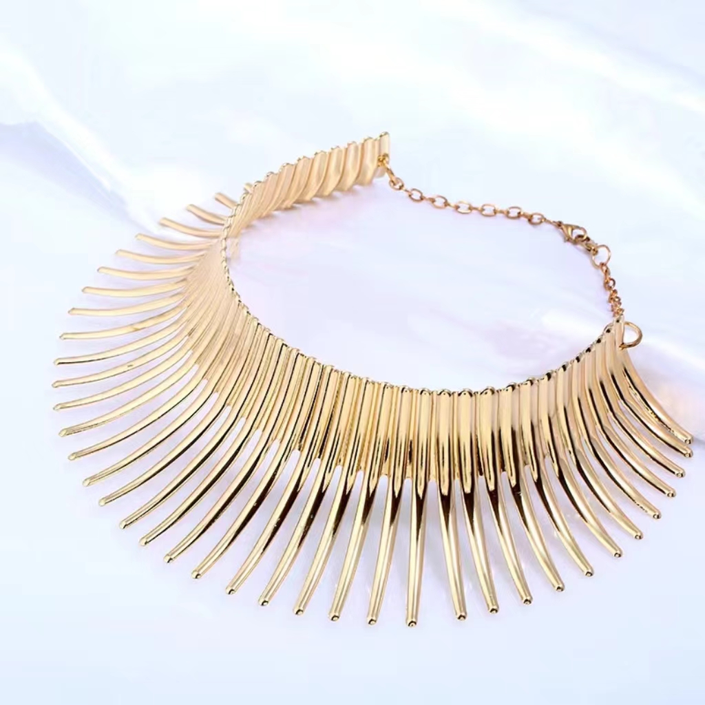 European and American Fashion Collar Blossoming Sunflower Collar Necklace Export Quality Clavicle