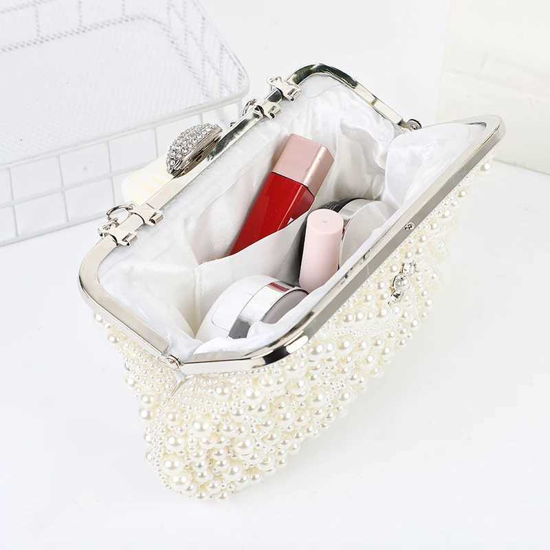 Diamond Carrying Bag Versatile Beaded Evening Dress Popular Fashion Metal Chain Shoulder Bag Handmade Beaded Embroidery Bag CL240816