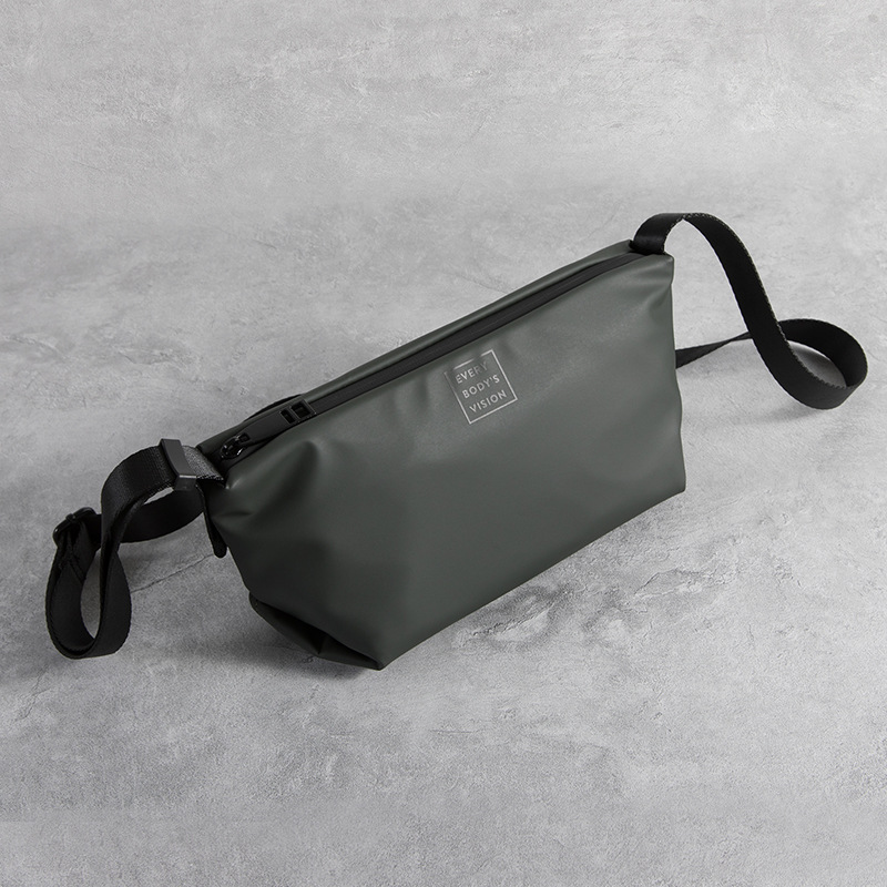 Korean fashion men's and women's crossbody bag casual personality ins shoulder bag trend small body bag out of the street crossbody dumpling
