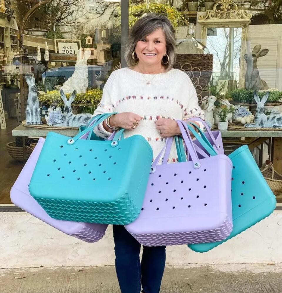 US Stock Women Designer Eva Bags Summer Hole Tote Bag Large Shopping Fashion Plastic Basket Lady Storage Washable Beach Silicone Eco 1107 4