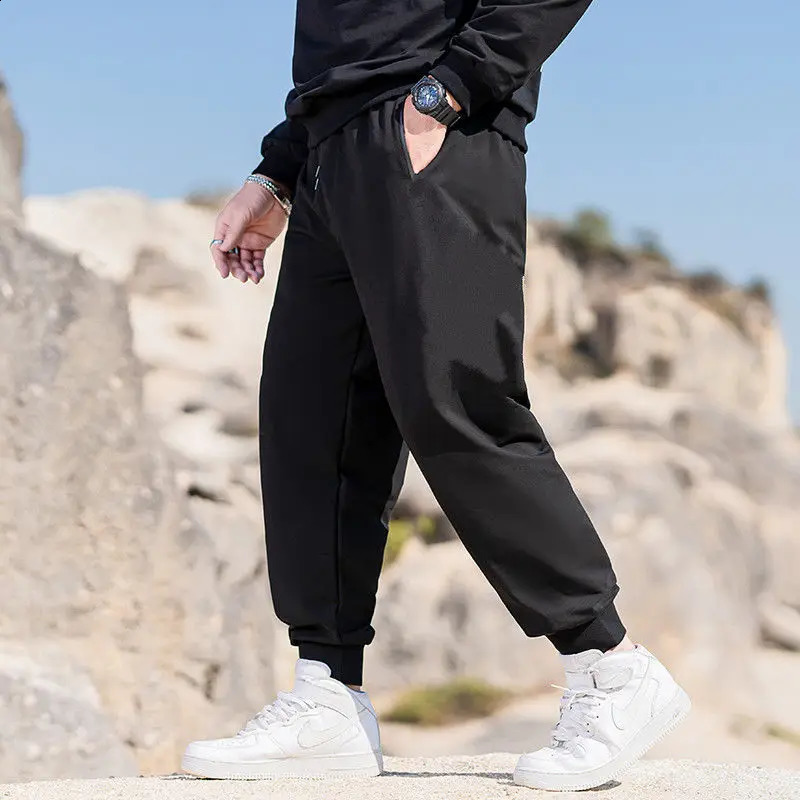 10XL Oversized Black Casual Pants Mens Breathable Sweatpants Elastic Waist Jogger Pants Quick Dry Baggy Trousers Men Streetwear 240816CJ