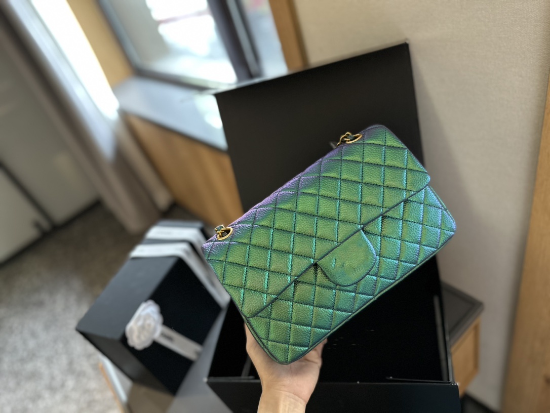 Ladies Classic Medium Flap Lambskin Iridescent Shoulder Bags Silver Metal Hardware Matelasse Chain Crossbody Shoulder Handbags Multi Pochette Outdoor Purse 25CM