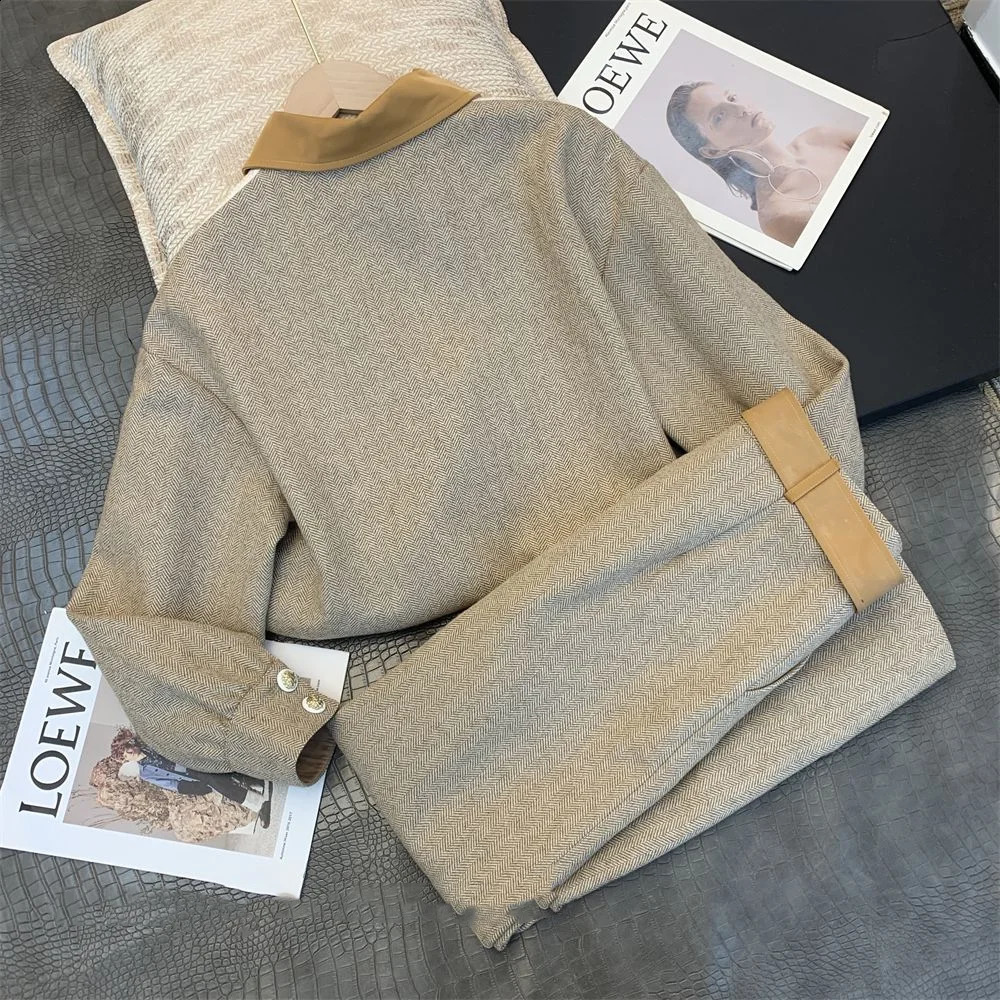 Leisure Set Womens Spring and Autumn Korean Edition Fashion Age Reducing Small Fragrance Style Two Piece Set 240815