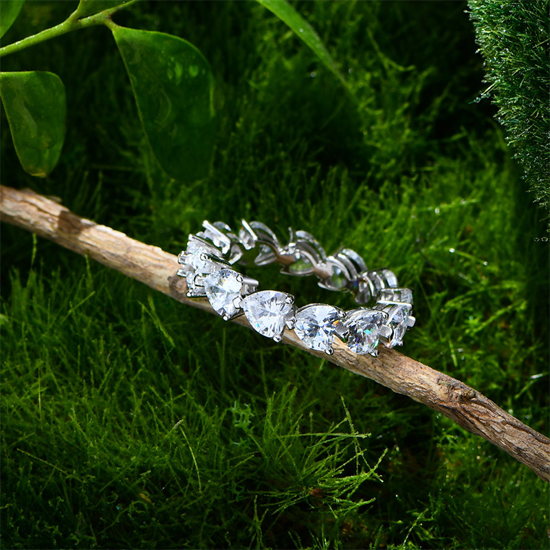 Ring Full Diamond Ladies Engagement Wedding Ring Fashion Heart Zirconium Ring Couple Rings For Any Occasion