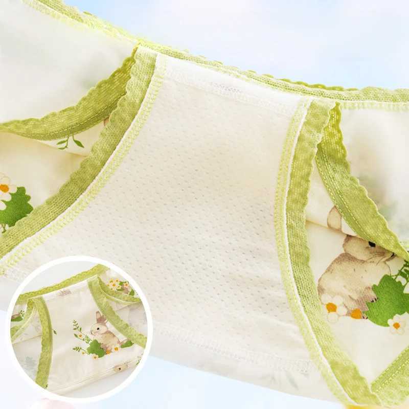 4 pieces of childrens cotton soft and comfortable fabric cute printed antibacterial underwear for girls baby thin breathable underwear 4y childrens cl