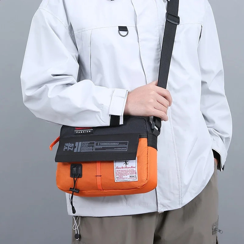 The Single Shoulder Bag Outside Casual Crossbody Fashion Hand Nylon Color for Men and Women 240815