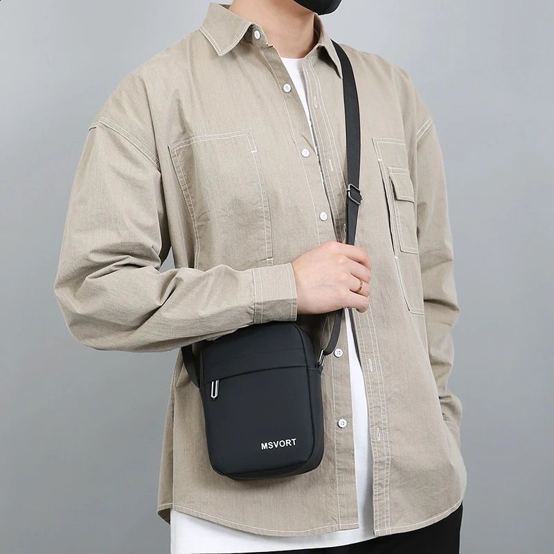 Casual Shoulder Bag Sports Outdoor Crossbody Stylish Large Capacity Multifunctional for Men and Women 240815Z