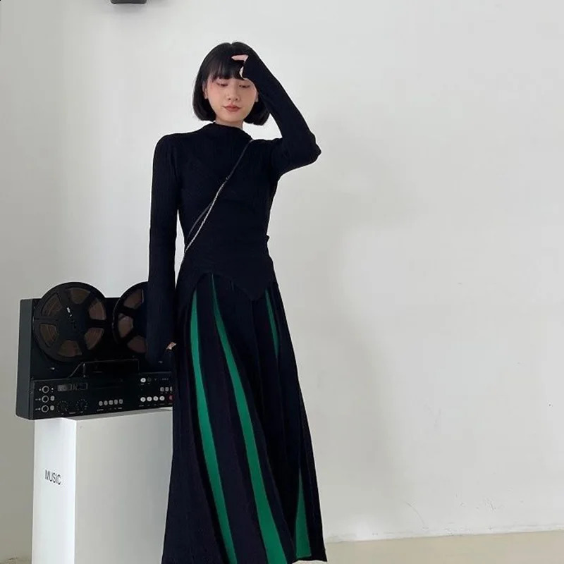Fashion Patchwork Knitted Long Skirt Women 2024 Spring High Waist Pleated Skirt Woman Chic Striped Mixed Color Midi Skirts Mujer 240815