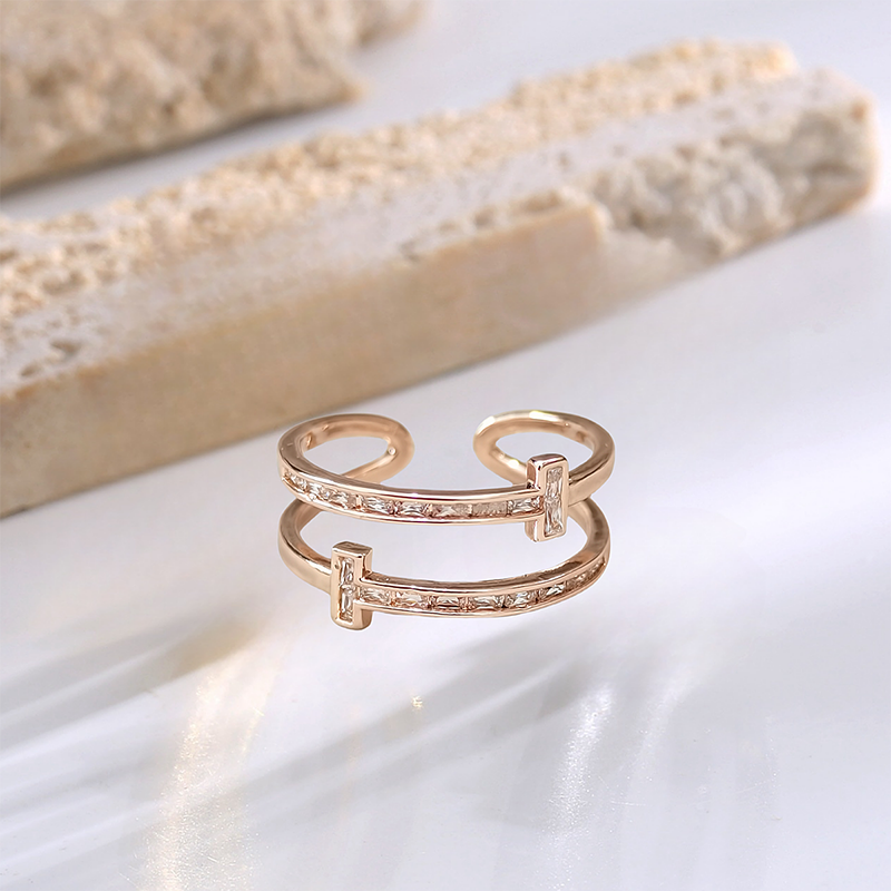 Love ring copper double layer open ring female niche design ins cold wind inlaid zirconium fashion hundred match engagement wedding ring finger ring