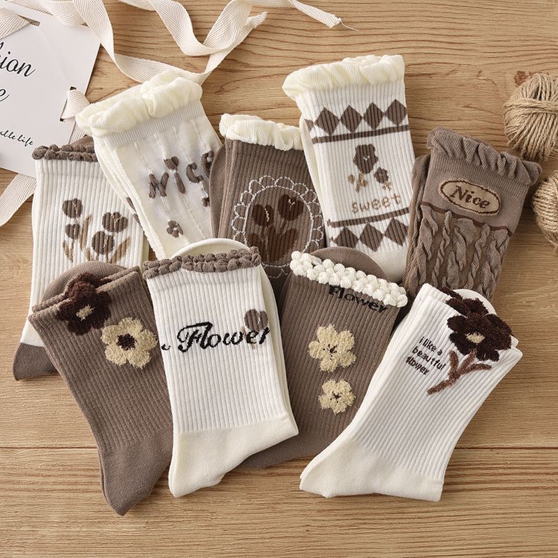 Women's socks autumn and winter plush flower long tube socks ins trendy versatile high beauty forest students coffee colored lace medium long