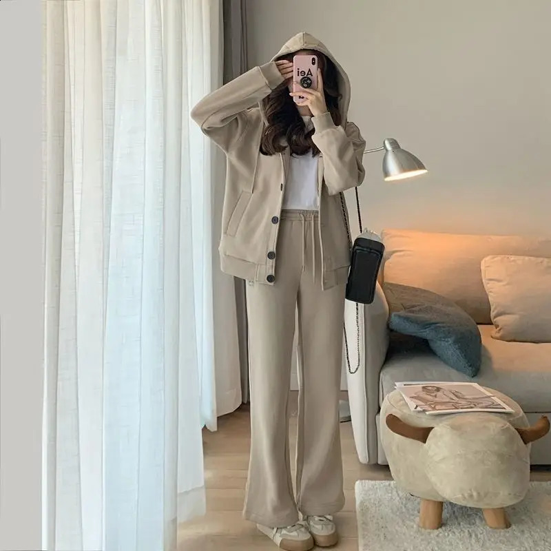 Fashion Sports Set Womens Autumn/Winter Korean Hooded Casual Top Wide Leg Pants Elegant Womens Two Piece Set 240815