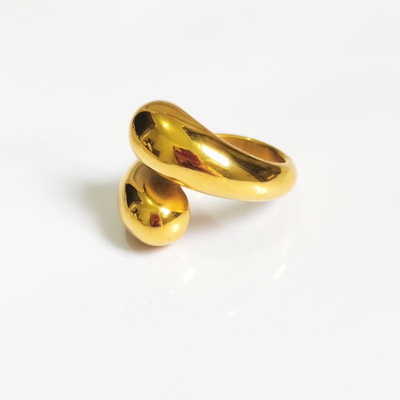 Designer ring simple and trendy matching stainless steel surface plating 18K real gold double water drop ring