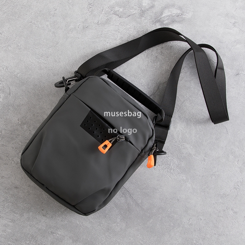 Korean version of casual men's small satchel mini mobile phone bag Fashion all small square bag ins tooling shoulder bag