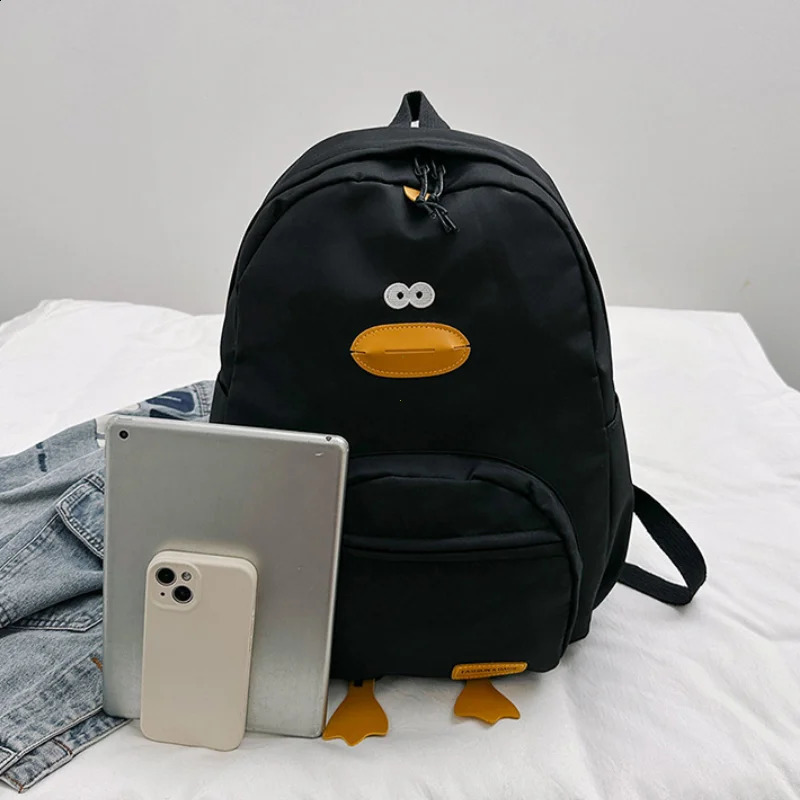 Cartoon Duck Backpack er Cute Travel Bag Female College Student Versatile Korean Edition Girls School Bag 240816