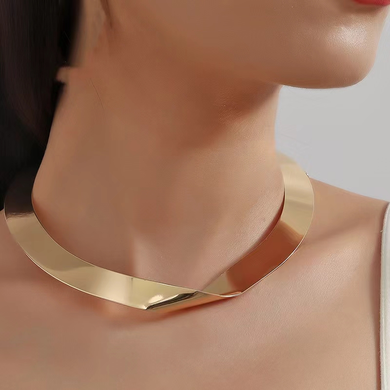 Export Grade Creative Geometric Collarbones Premium European and American Fashion Accessories