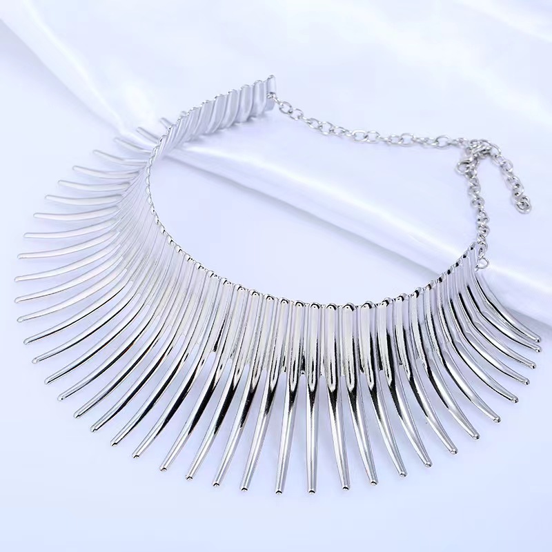 European and American Fashion Collar Blossoming Sunflower Collar Necklace Export Quality Clavicle