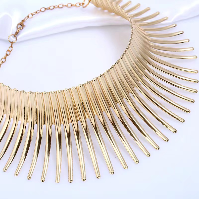 European and American Fashion Collar Blossoming Sunflower Collar Necklace Export Quality Clavicle
