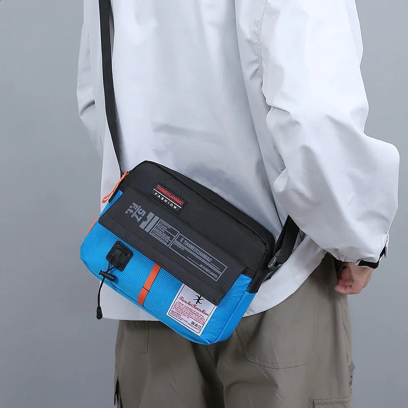 The Single Shoulder Bag Outside Casual Crossbody Fashion Hand Nylon Color for Men and Women 240815