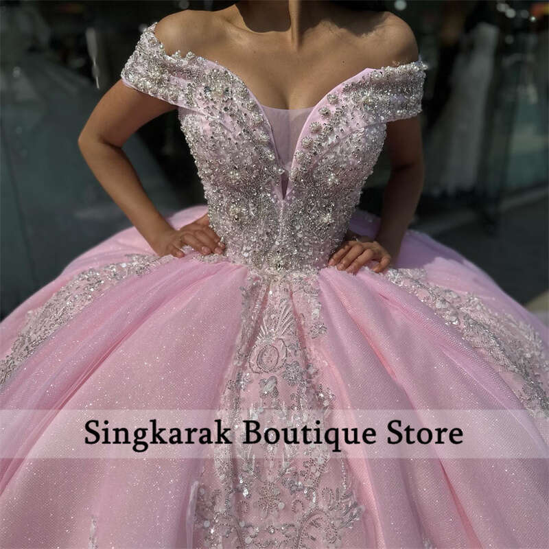 Pink Princess Sweet 16 quinceanera Dresses Beaded Crystals Appliques Pearls Vestido De 15 Anos Custom Ball Gown