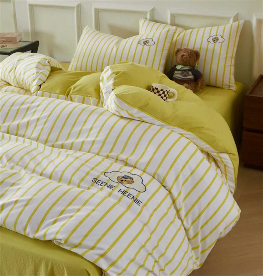 Cute Bear Bedding Set For Kids Girls Washed Cotton Stripe Duvet Cover Embroidery Bed Flat Sheet Set Queen King Four Piece SetsM240816