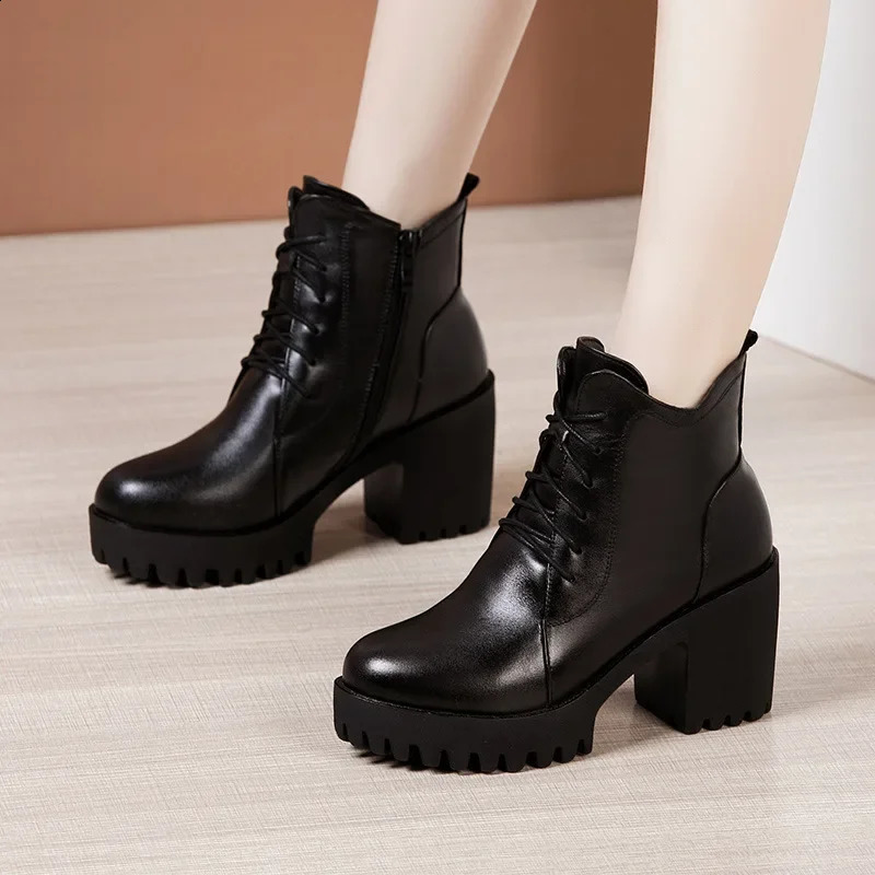 Small Plus Size 32-43 Block Heel Women Platform Boots Fall Spring All Match High Heels Motorcycle Ankle Boots Student 240815