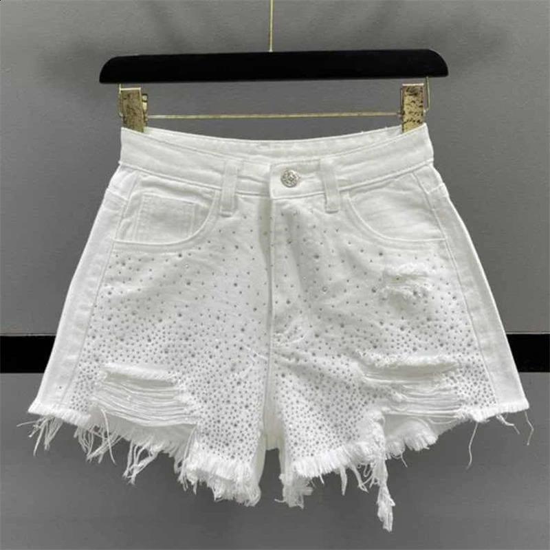Women Clothing Summer Korean Sexy Holes Rhinestone Streetwear Denim Short Pants Female High Waist Slim Y2K Club Jeans Shorts 240816