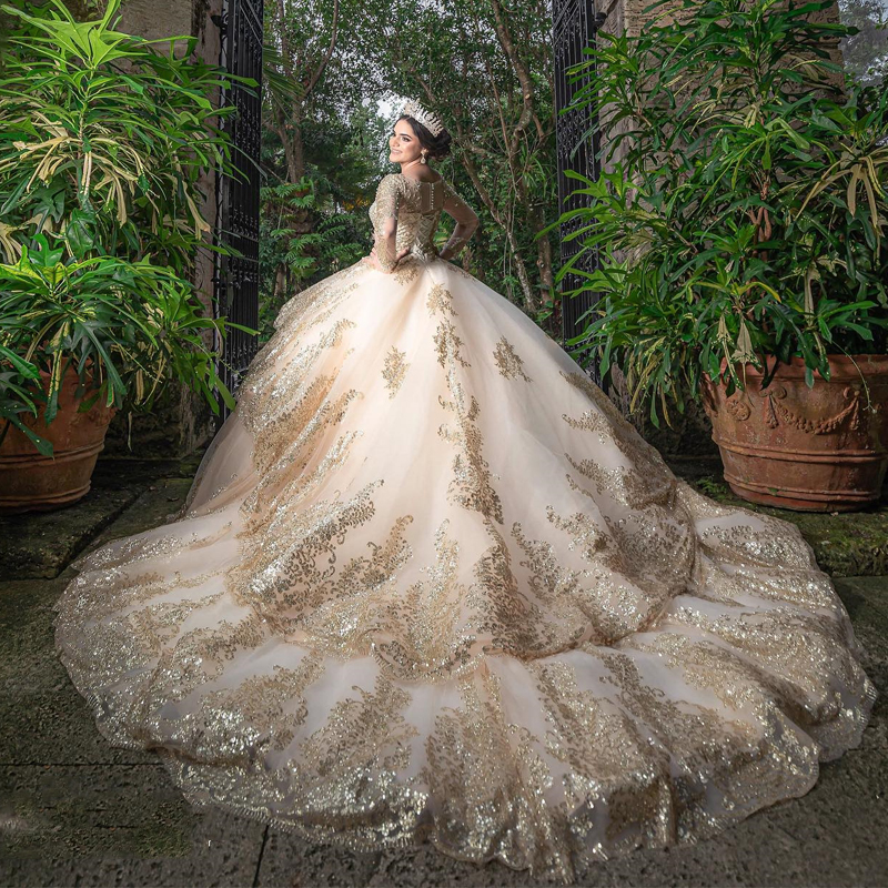 Champagne Shiny Quinceanera Dress Ball Gown Long Sleeves Gold Lace Applique Pearls Ruffles Corset Sweet 16 Vestidos De XV 15 Anos
