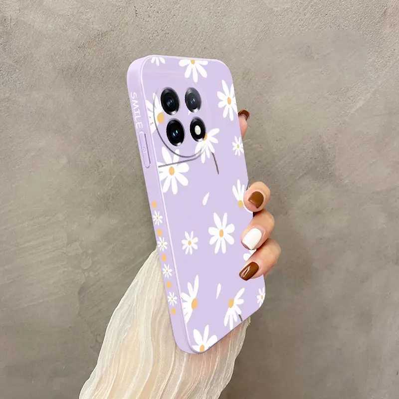 Plain Daisies Phone Case For Oneplus 10 10T 10R 9R 9RT 9 8T 8 7 7T Pro 5G Liquid Silicone CoverM240816